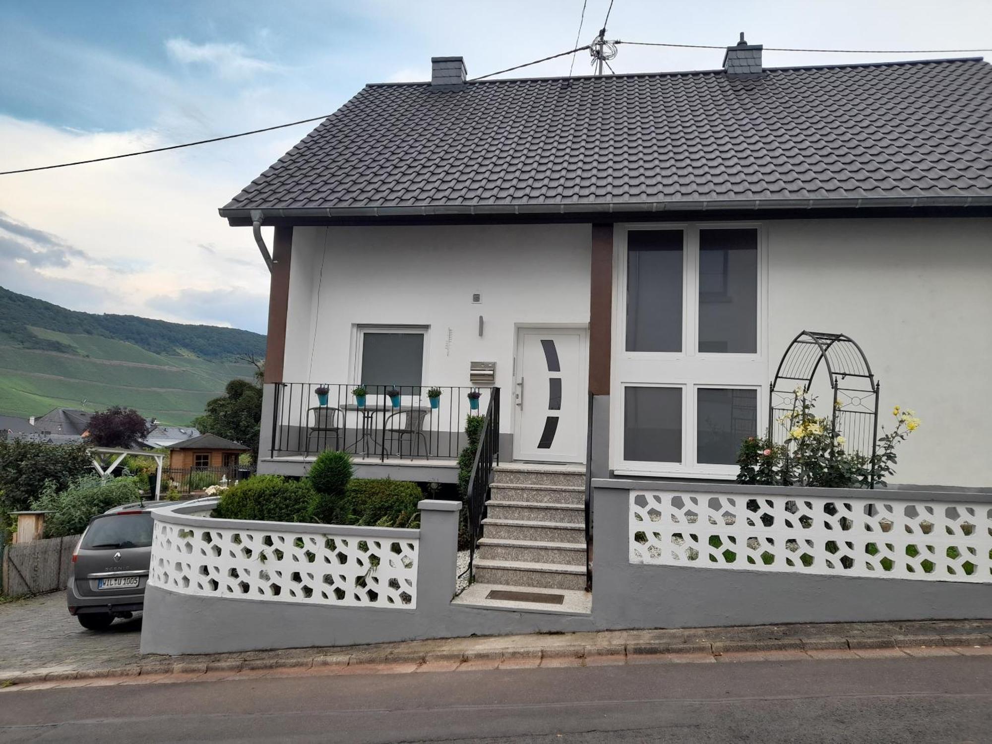 Gaestezimmer Bernkastel - Gaestehaus Barbara Εξωτερικό φωτογραφία